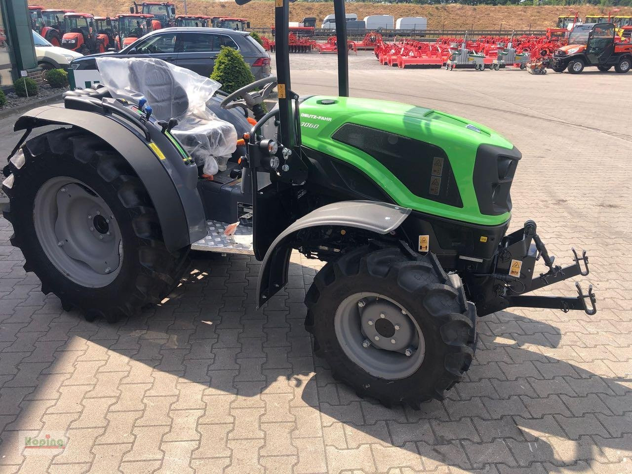 Deutz-Fahr 3060 - Traktor: obrázek 3 Deutz-Fahr 3060 - Traktor: obrázek 3