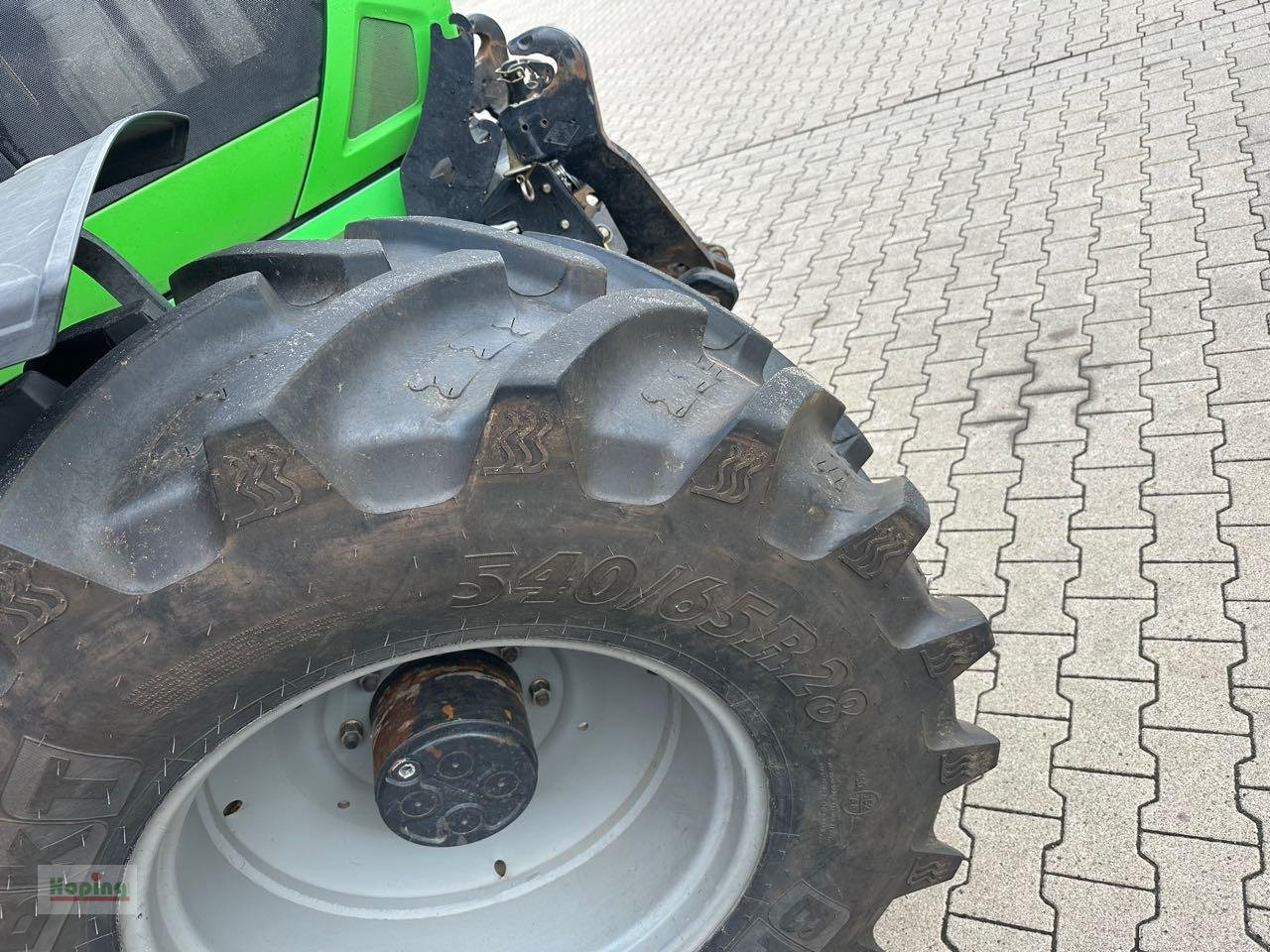 Deutz-Fahr 6160 Agrotron - Traktor: obrázek 5 Deutz-Fahr 6160 Agrotron - Traktor: obrázek 5