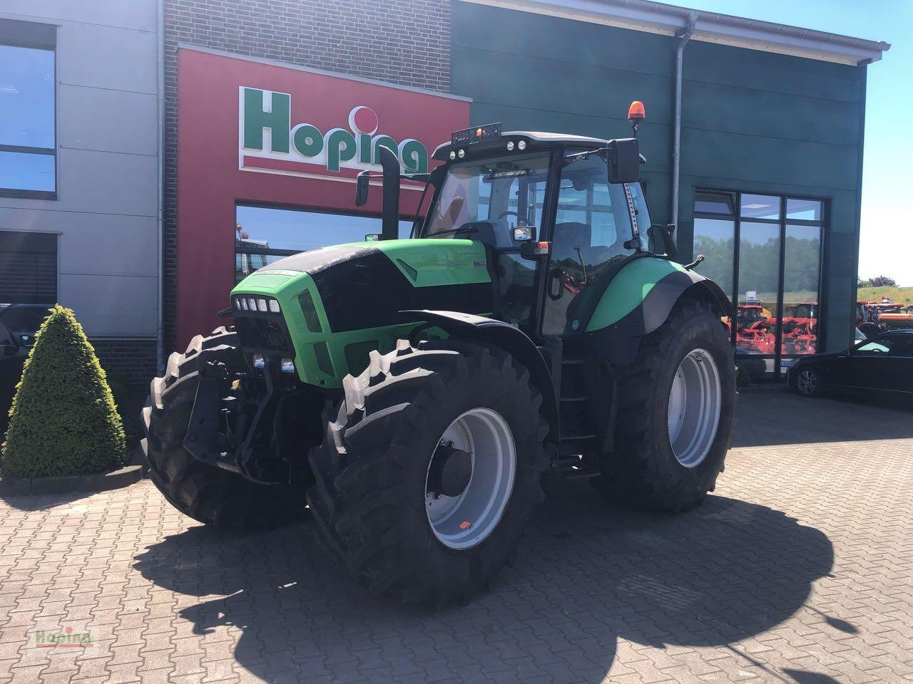 Deutz-Fahr 7210 TTV - Traktor: obrázek 1 Deutz-Fahr 7210 TTV - Traktor: obrázek 1