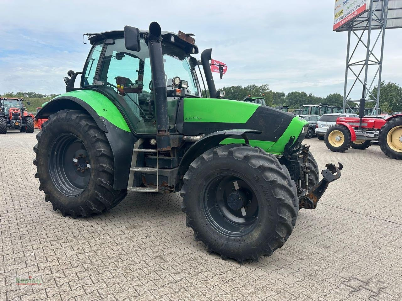 Deutz-Fahr TTV 620 - Traktor: obrázek 5 Deutz-Fahr TTV 620 - Traktor: obrázek 5