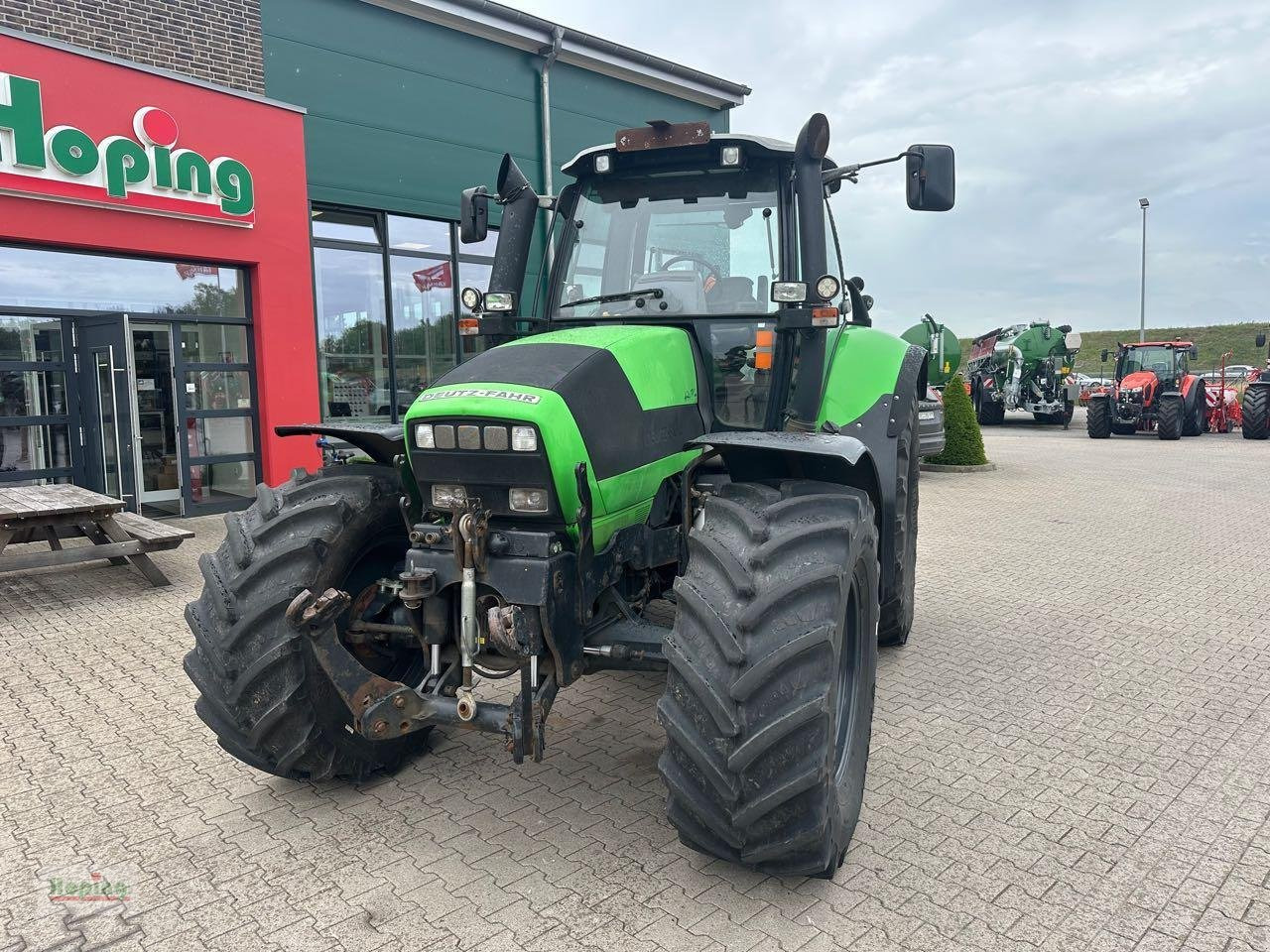 Deutz-Fahr TTV 620 - Traktor: obrázek 2 Deutz-Fahr TTV 620 - Traktor: obrázek 2