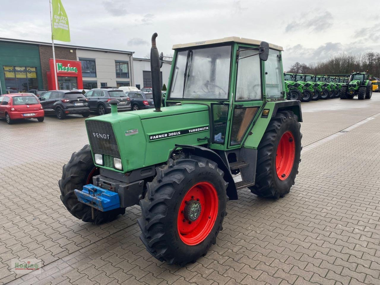 Fendt 305 - Traktor: obrázek 3 Fendt 305 - Traktor: obrázek 3
