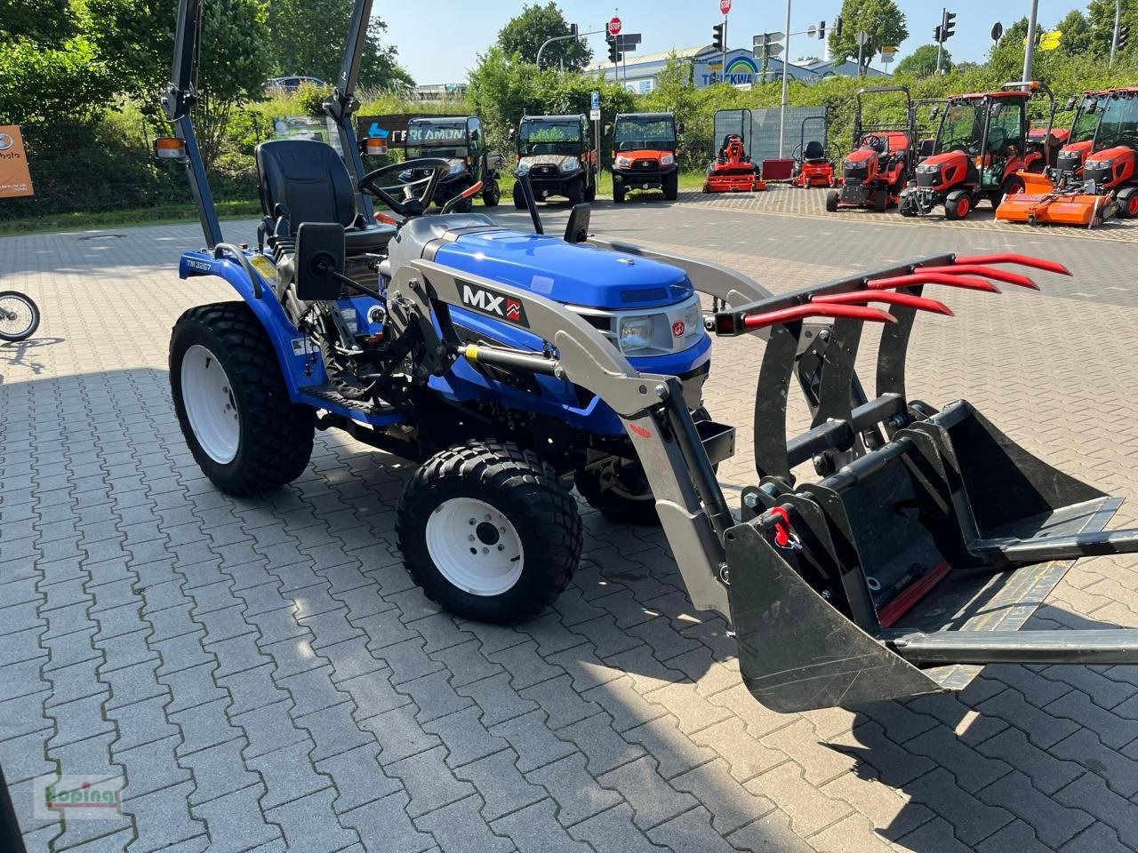 Iseki TM3267 AL - Komunální traktor: obrázek 4 Iseki TM3267 AL - Komunální traktor: obrázek 4