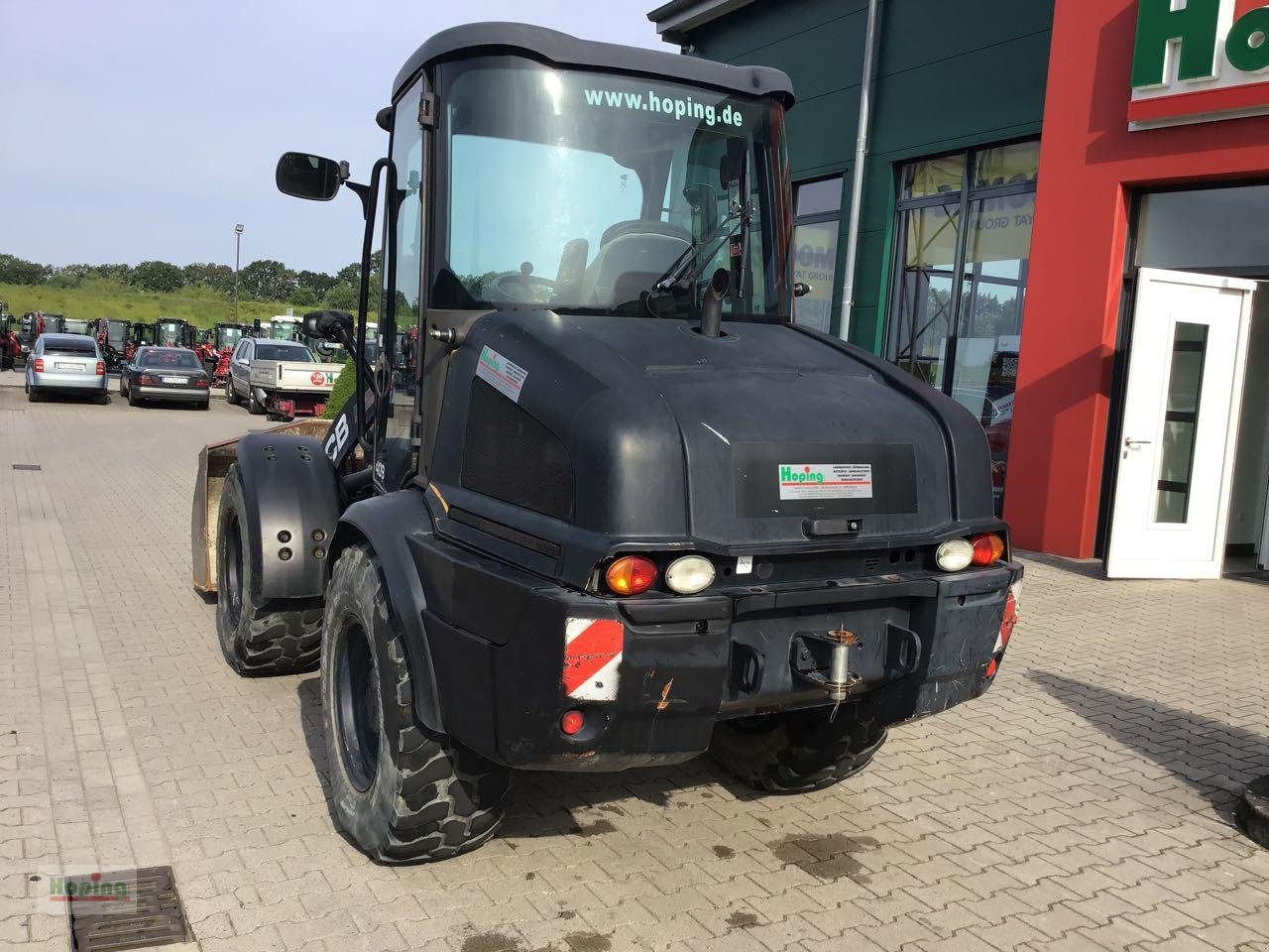 Kolový nakladač JCB 409: obrázek 8