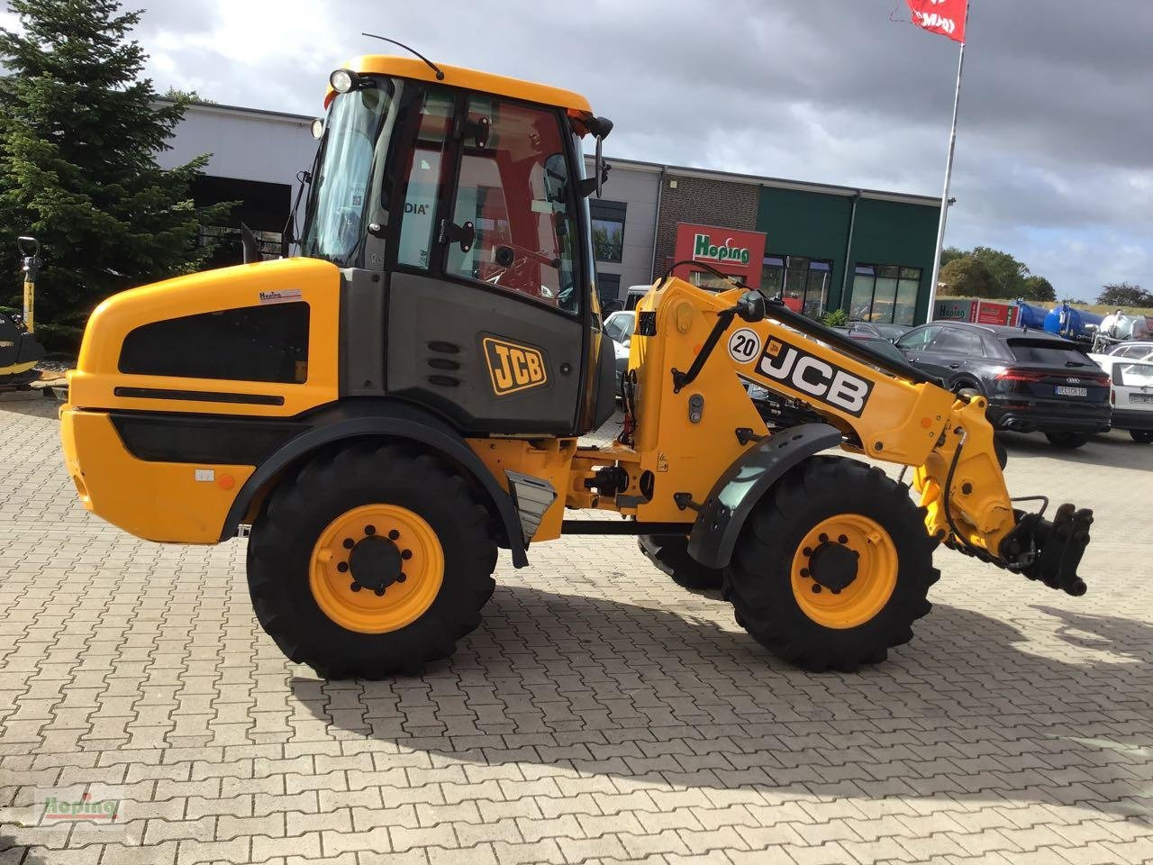 JCB TM220 - Kolový nakladač: obrázek 5 JCB TM220 - Kolový nakladač: obrázek 5