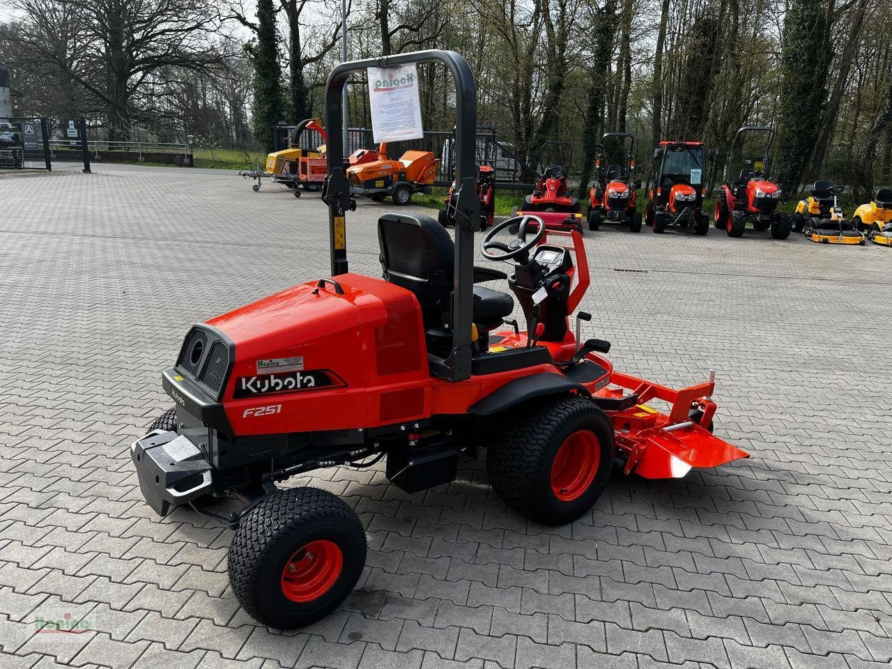 Kubota F 251 AWD - Sekačka na trávu: obrázek 4 Kubota F 251 AWD - Sekačka na trávu: obrázek 4