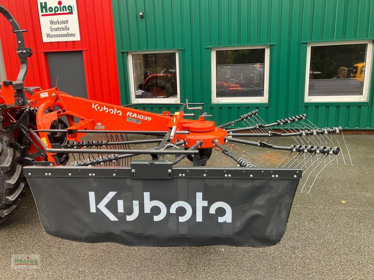Kubota RA 1039 - Obraceč/ Shrnovač: obrázek 2 Kubota RA 1039 - Obraceč/ Shrnovač: obrázek 2