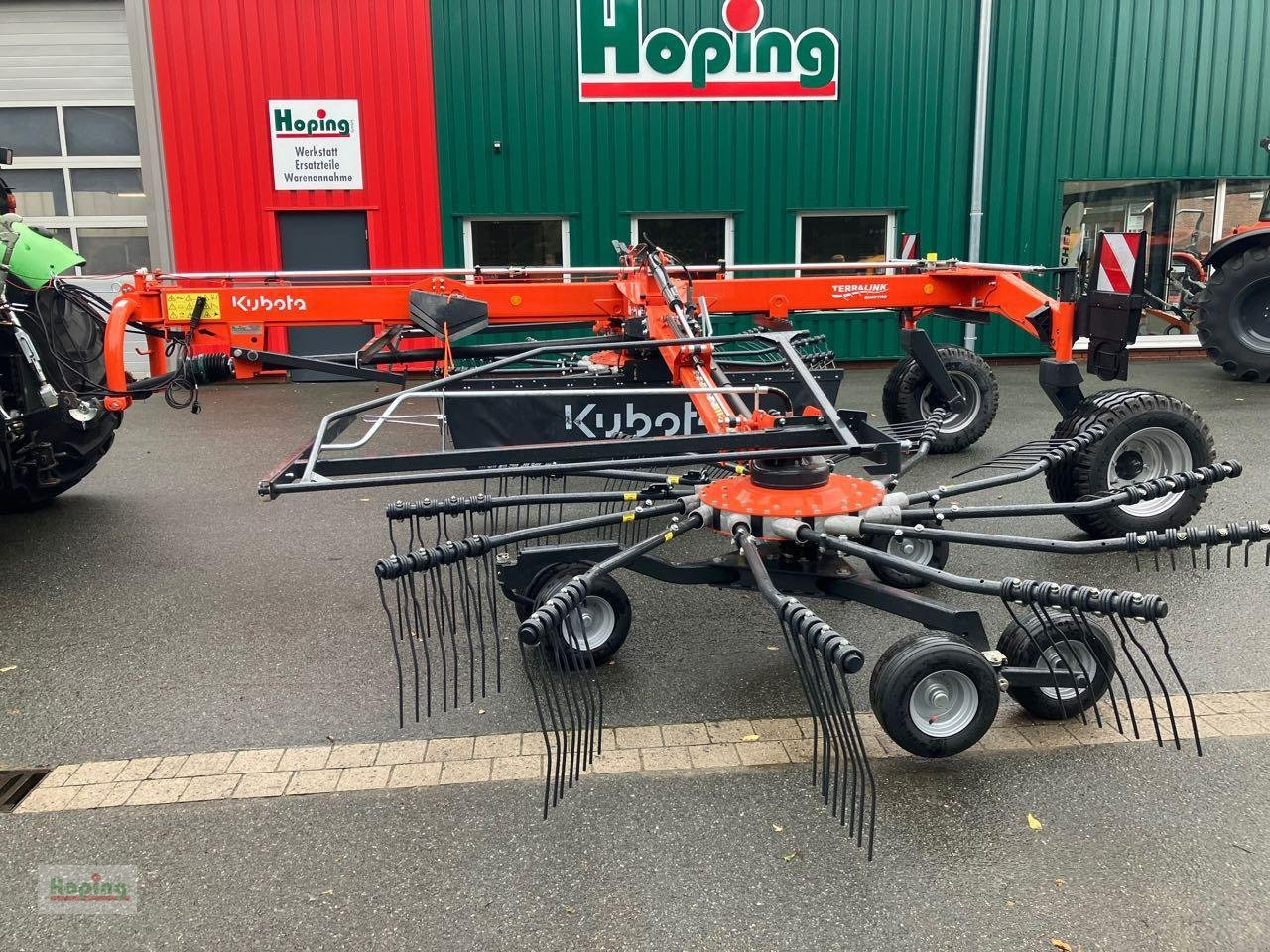 Kubota RA 2580 - Obraceč/ Shrnovač: obrázek 2 Kubota RA 2580 - Obraceč/ Shrnovač: obrázek 2