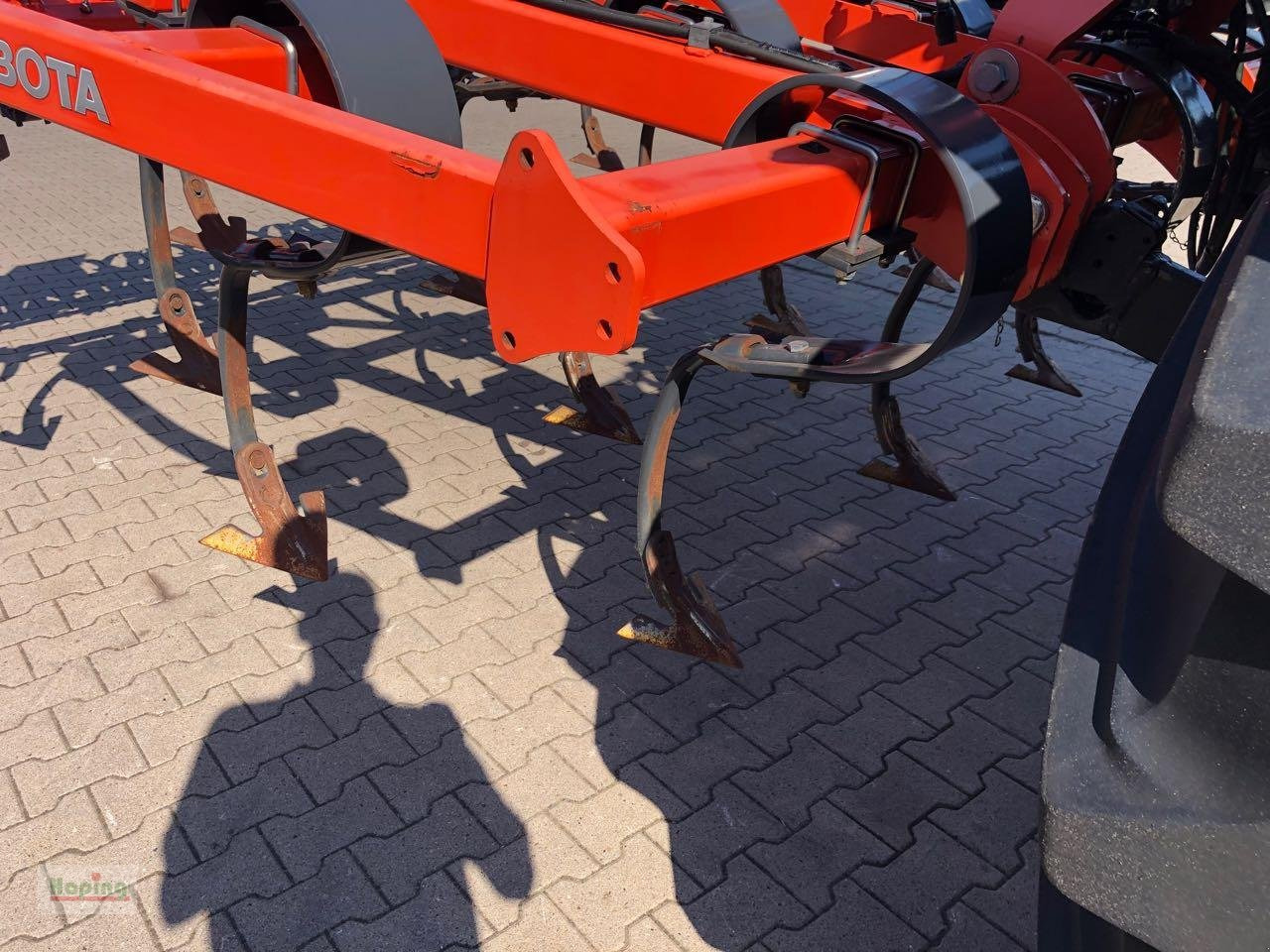 Kverneland CU 1300 - Kultivátor: obrázek 4 Kverneland CU 1300 - Kultivátor: obrázek 4