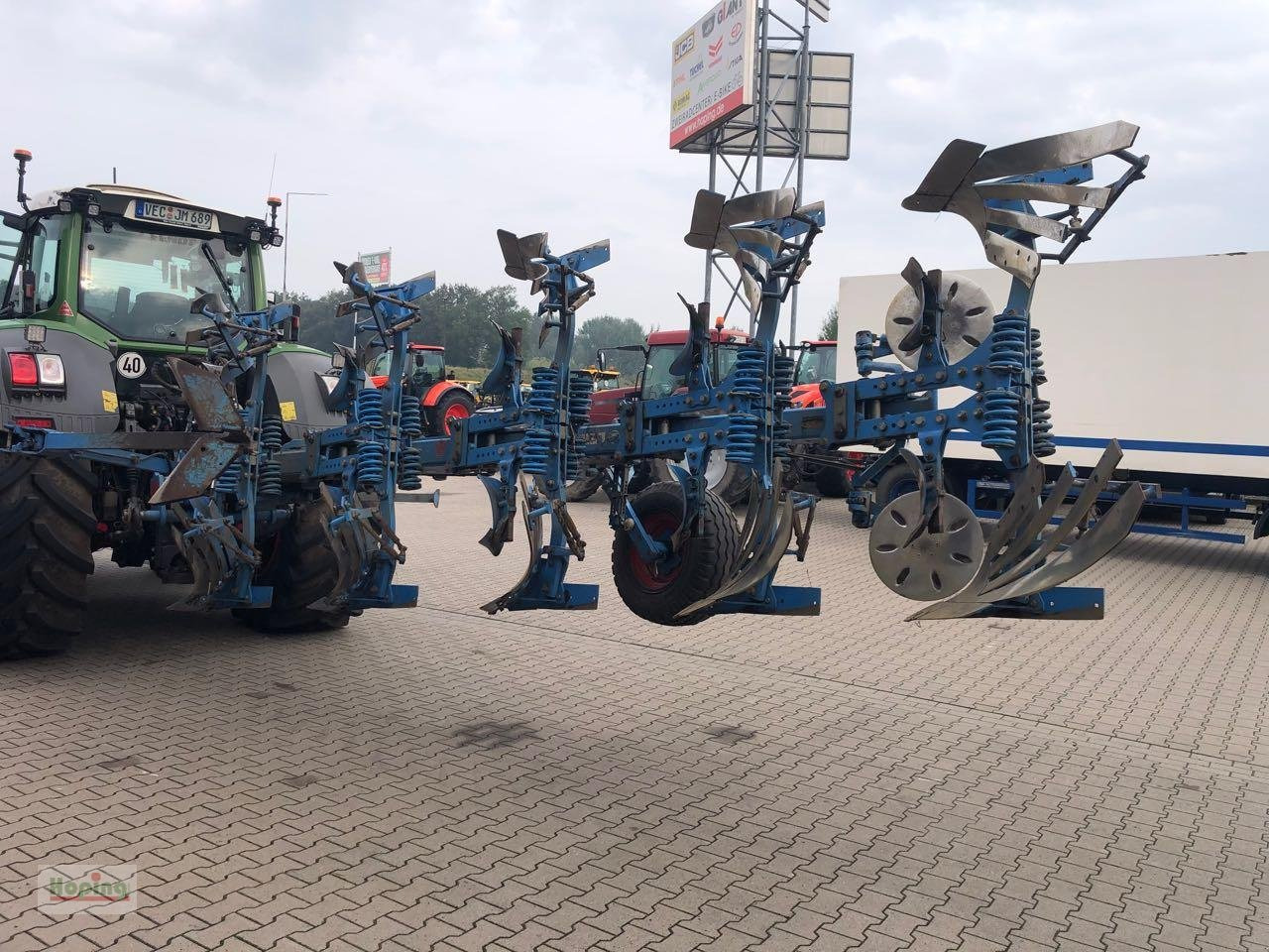Lemken Juwel 8M - Pluh: obrázek 4 Lemken Juwel 8M - Pluh: obrázek 4
