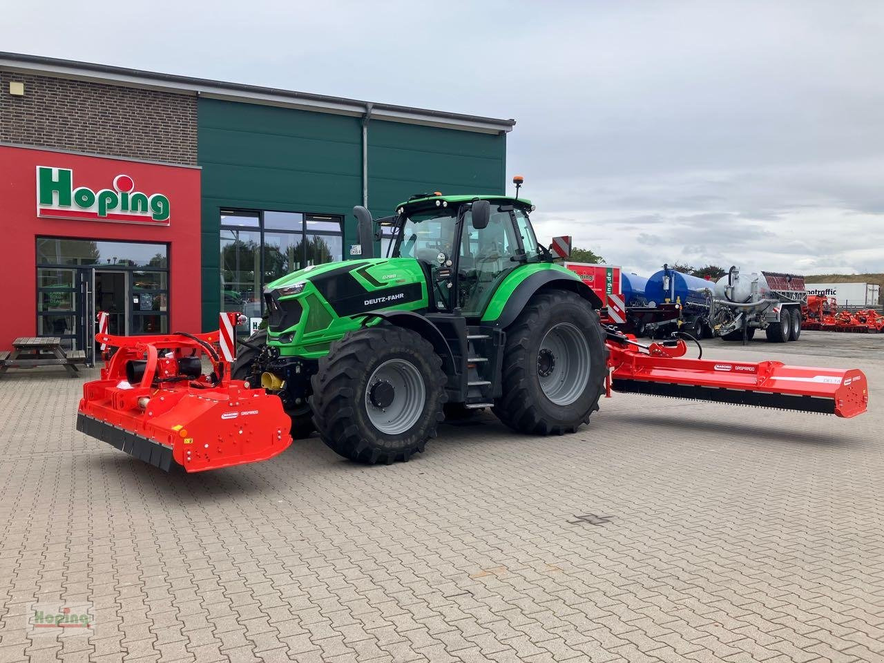 Maschio Butterfly-Mulcher Delta 830 und Front-Mulcher Bufalo 280 - Mulčovač: obrázek 1 Maschio Butterfly-Mulcher Delta 830 und Front-Mulcher Bufalo 280 - Mulčovač: obrázek 1
