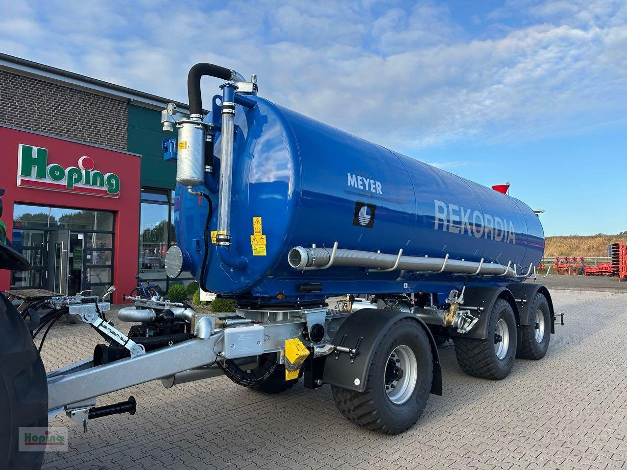 Meyer-Lohne Cargo 25.000 Liter - Fekální cisterna: obrázek 1 Meyer-Lohne Cargo 25.000 Liter - Fekální cisterna: obrázek 1