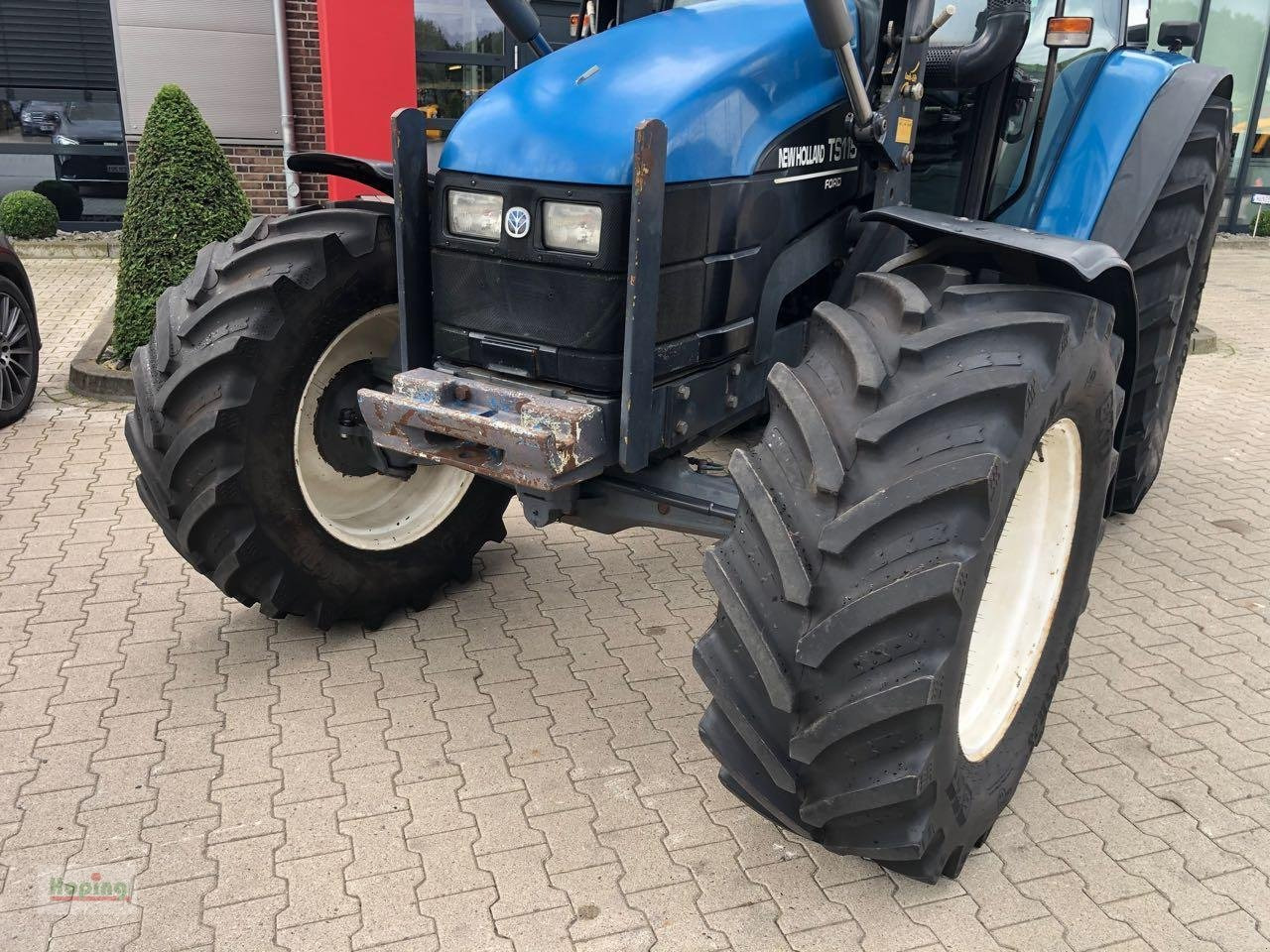 New Holland TSA 115 - Traktor: obrázek 3 New Holland TSA 115 - Traktor: obrázek 3