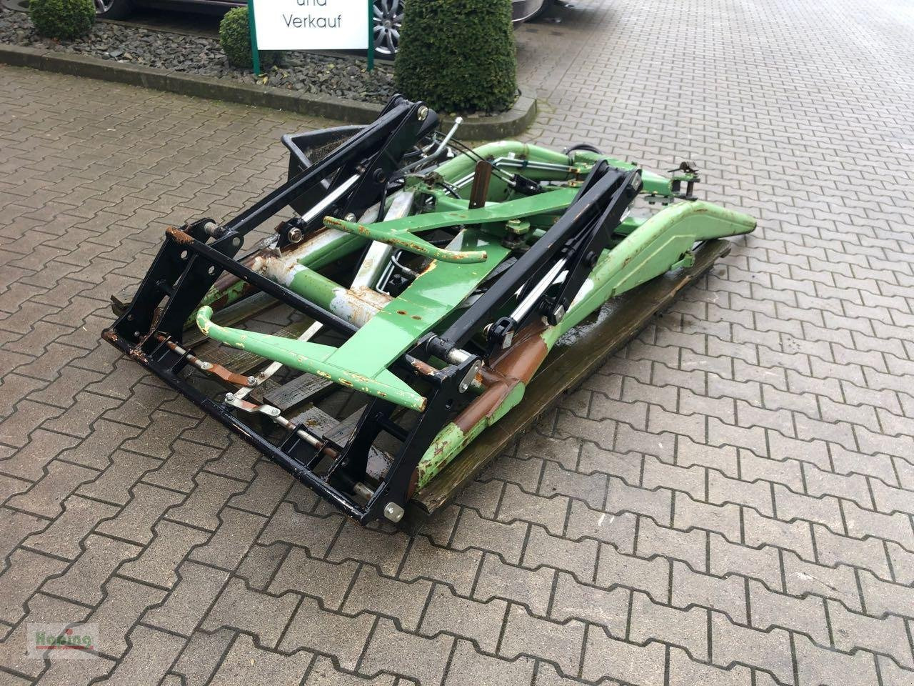 Stoll 2s - Čelní nakladač pro traktor: obrázek 3 Stoll 2s - Čelní nakladač pro traktor: obrázek 3