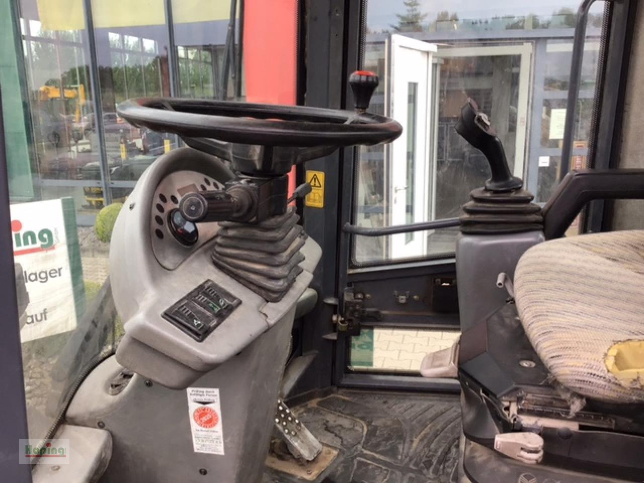 Kolový nakladač Terex TL100: obrázek 11