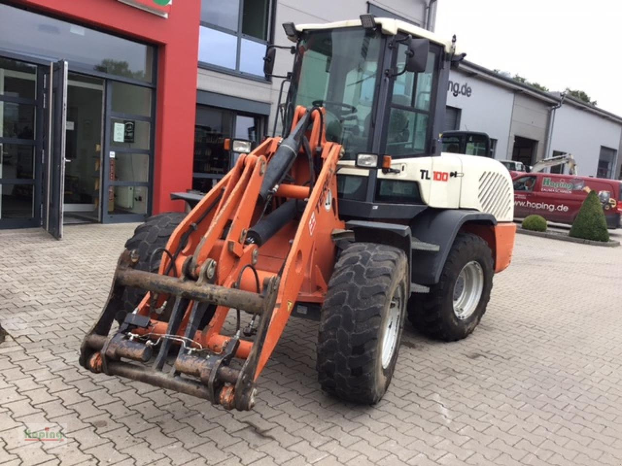 Terex TL100 - Kolový nakladač: obrázek 2 Terex TL100 - Kolový nakladač: obrázek 2