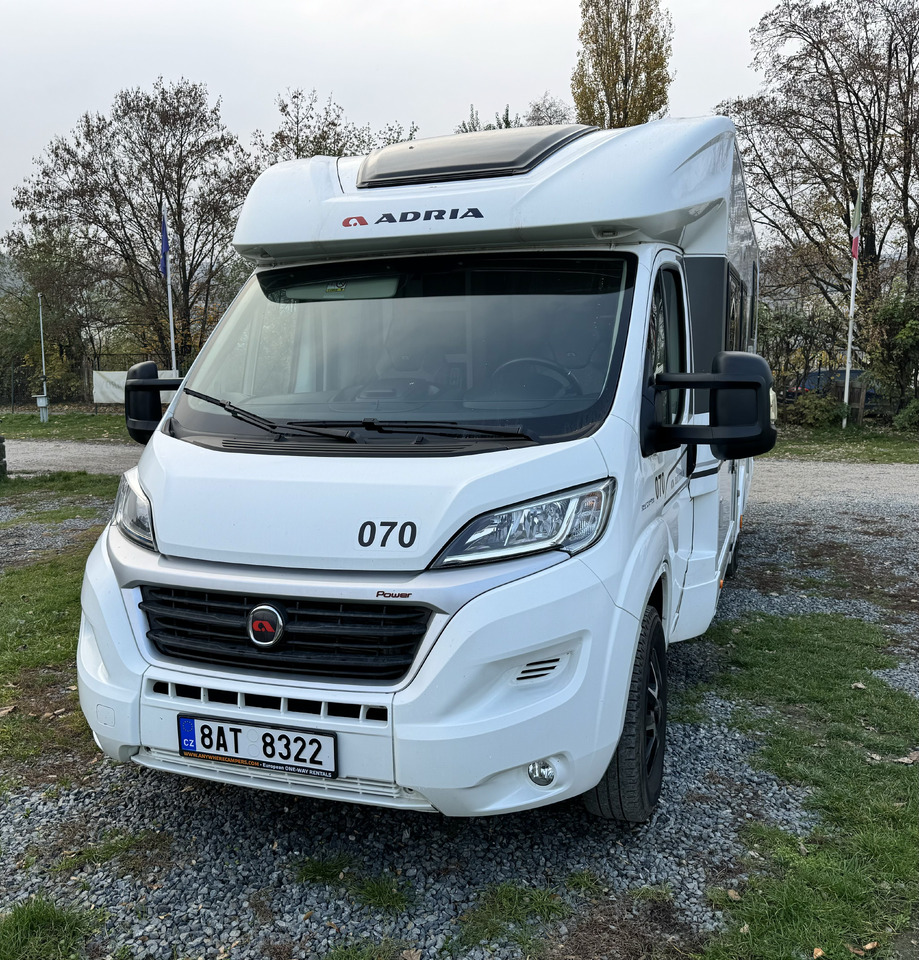 ADRIA Matrix 670 SL - Polointegrovaný obytný vůz: obrázek 1 ADRIA Matrix 670 SL - Polointegrovaný obytný vůz: obrázek 1