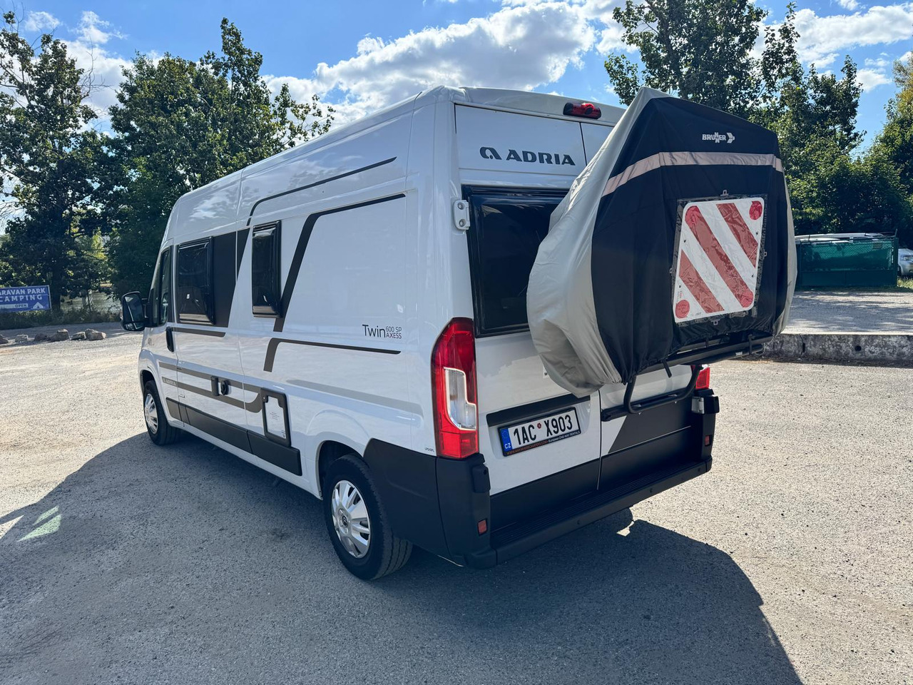 ADRIA Twin 600 SP - Obytná dodávka: obrázek 4 ADRIA Twin 600 SP - Obytná dodávka: obrázek 4