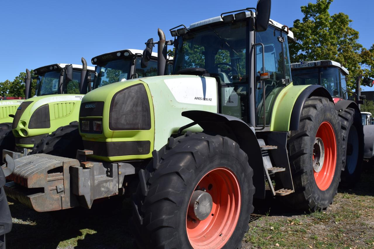 CLAAS Ares 826 RZ - Traktor: obrázek 1 CLAAS Ares 826 RZ - Traktor: obrázek 1
