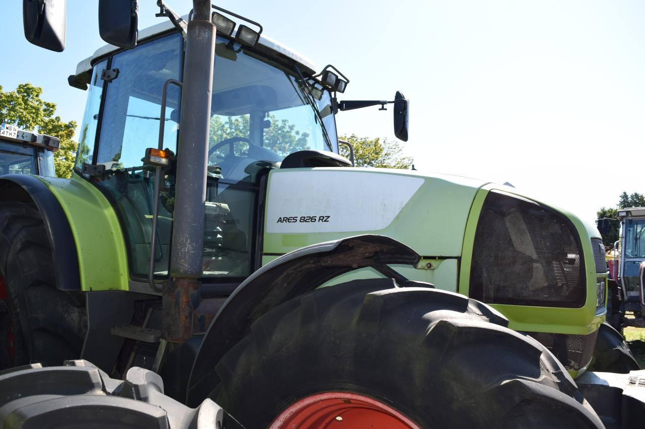 CLAAS Ares 826 RZ - Traktor: obrázek 3 CLAAS Ares 826 RZ - Traktor: obrázek 3