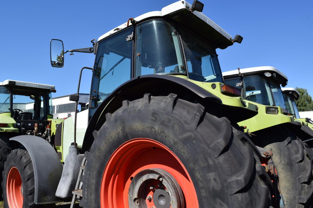 CLAAS Ares 826 RZ - Traktor: obrázek 4 CLAAS Ares 826 RZ - Traktor: obrázek 4