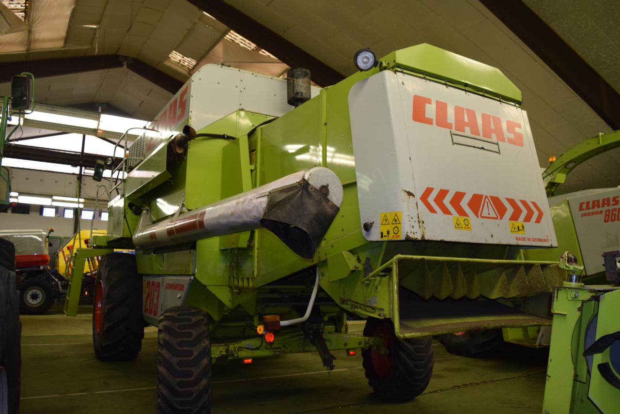 CLAAS Dominator 203 Mega - Sklízecí mlátička: obrázek 4 CLAAS Dominator 203 Mega - Sklízecí mlátička: obrázek 4
