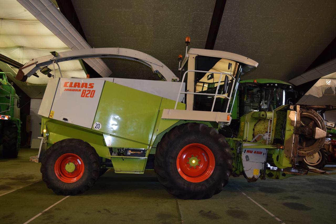 CLAAS Jaguar 820 - Sklízecí řezačka: obrázek 3 CLAAS Jaguar 820 - Sklízecí řezačka: obrázek 3