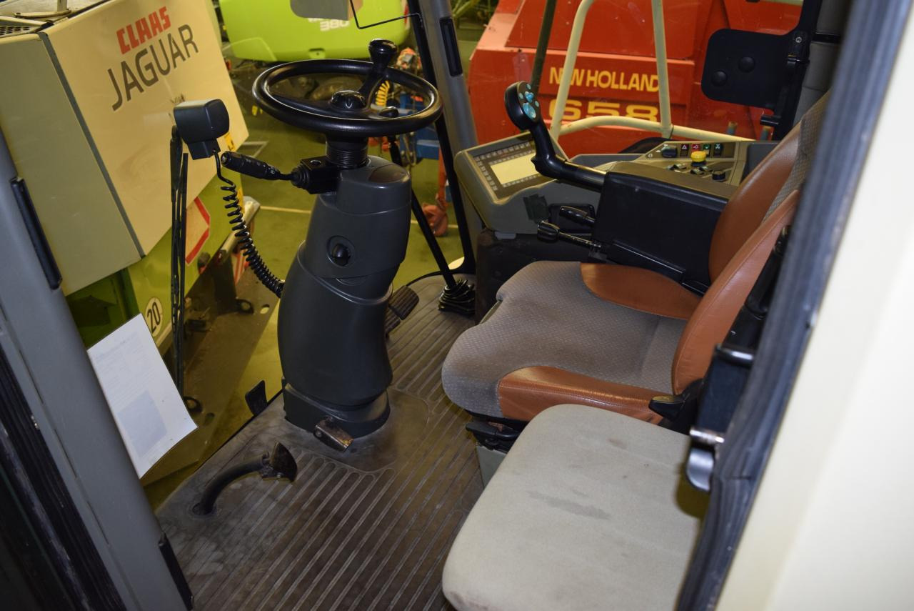 Sklízecí řezačka CLAAS Jaguar 850: obrázek 7