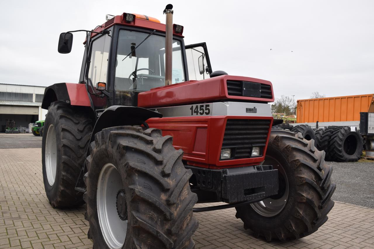Case-IH 1455 XL A - Traktor: obrázek 3 Case-IH 1455 XL A - Traktor: obrázek 3