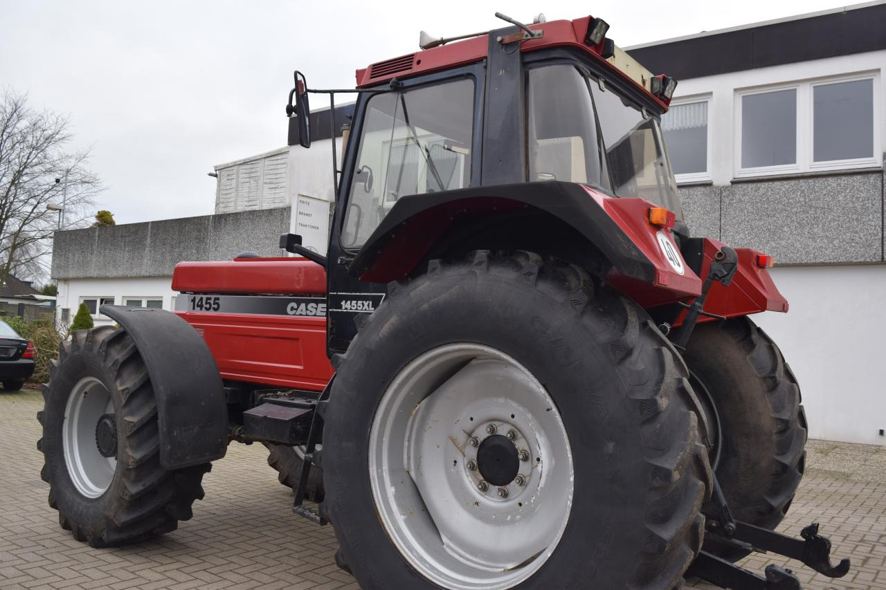 Case-IH 1455 XL A - Traktor: obrázek 5 Case-IH 1455 XL A - Traktor: obrázek 5