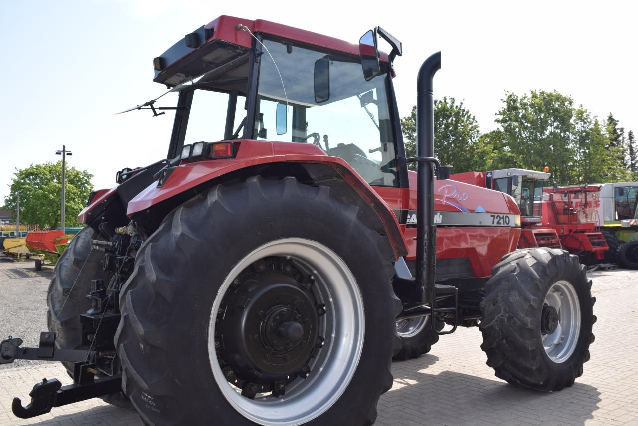 Case-IH 7210 Magnum Pro - Traktor: obrázek 4 Case-IH 7210 Magnum Pro - Traktor: obrázek 4