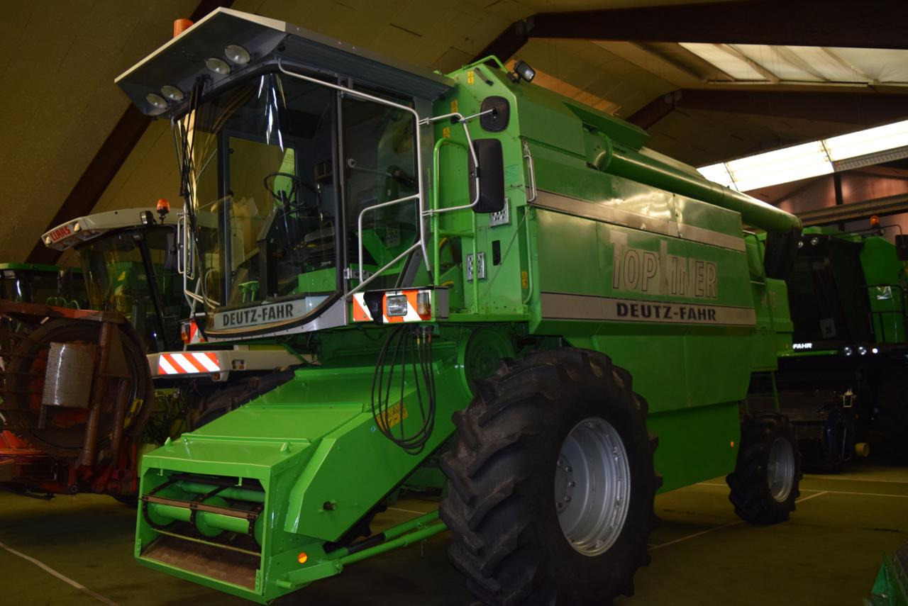 Deutz-Fahr 4075 H TopLiner - Sklízecí mlátička: obrázek 3 Deutz-Fahr 4075 H TopLiner - Sklízecí mlátička: obrázek 3