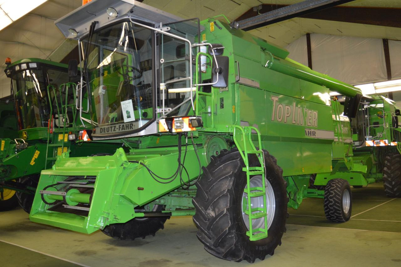 Deutz-Fahr 4075 HTS TopL. - Sklízecí mlátička: obrázek 1 Deutz-Fahr 4075 HTS TopL. - Sklízecí mlátička: obrázek 1