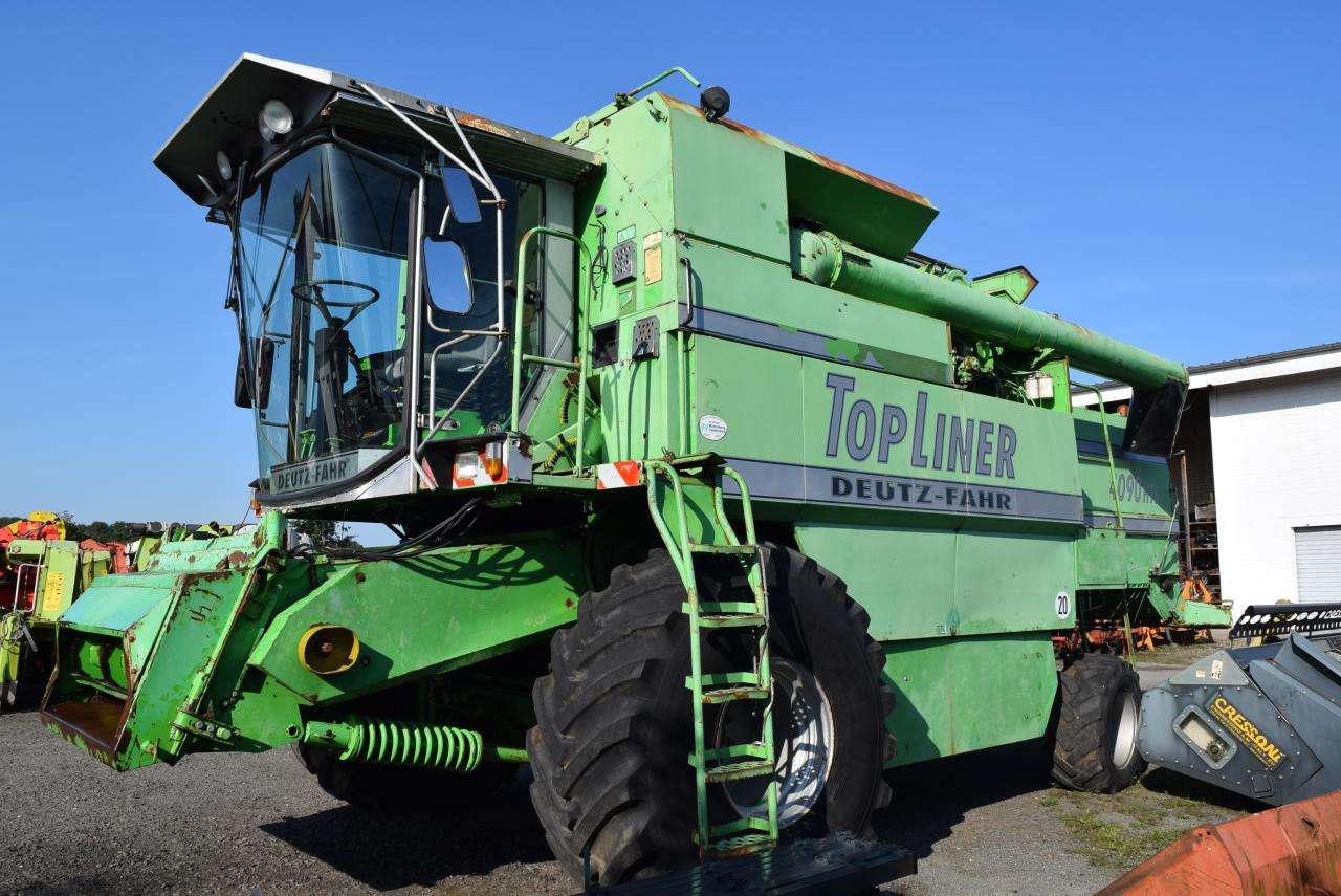 Deutz-Fahr 4090 HTS TopL. - Sklízecí mlátička: obrázek 2 Deutz-Fahr 4090 HTS TopL. - Sklízecí mlátička: obrázek 2
