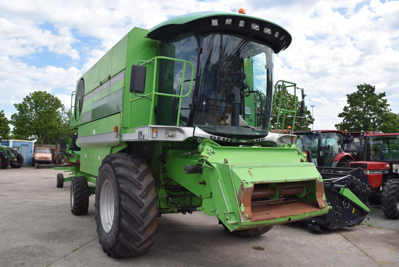 Deutz-Fahr 5660 HTS - Sklízecí mlátička: obrázek 2 Deutz-Fahr 5660 HTS - Sklízecí mlátička: obrázek 2