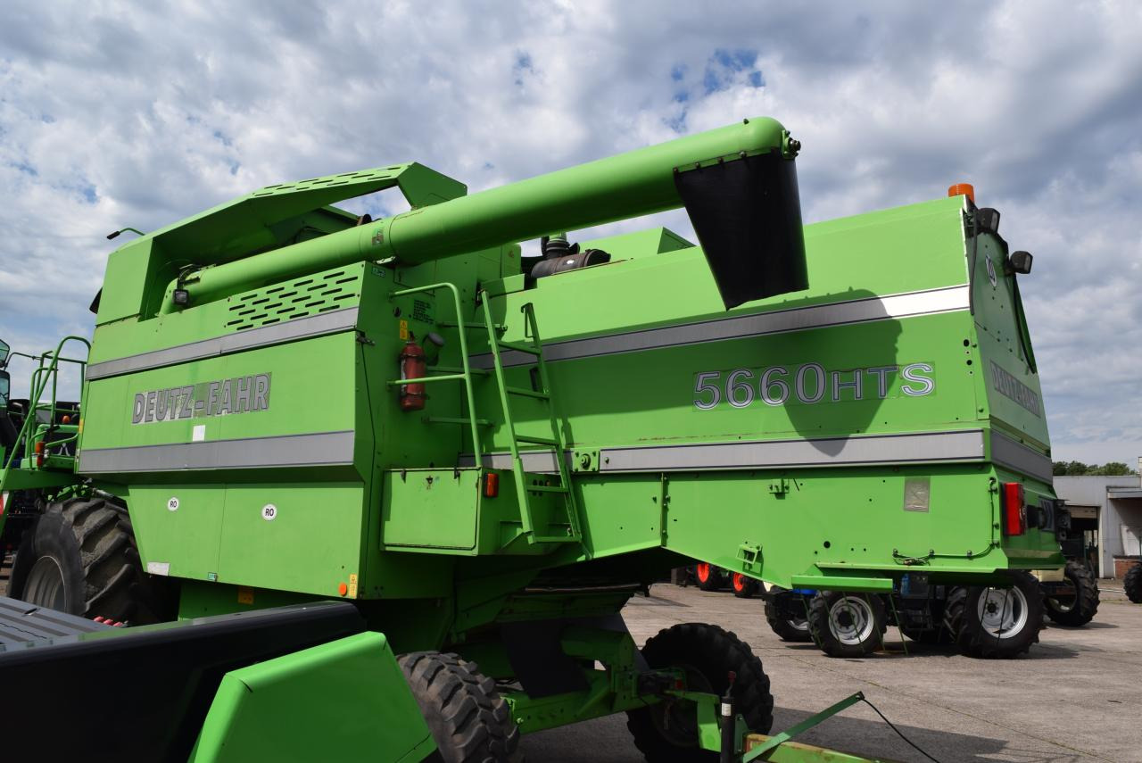 Deutz-Fahr 5660 HTS - Sklízecí mlátička: obrázek 3 Deutz-Fahr 5660 HTS - Sklízecí mlátička: obrázek 3