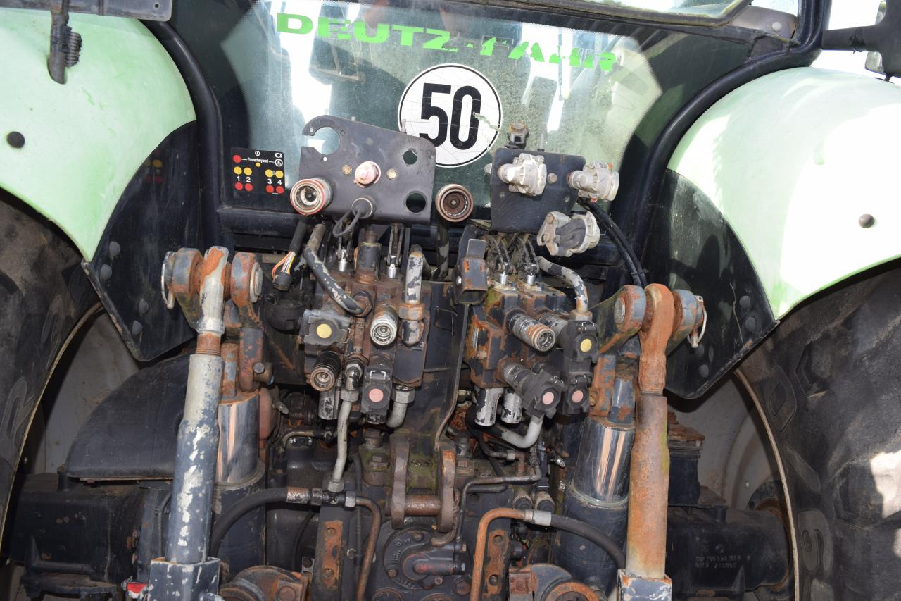 Deutz-Fahr Agrotron 165.7 - Traktor: obrázek 5 Deutz-Fahr Agrotron 165.7 - Traktor: obrázek 5