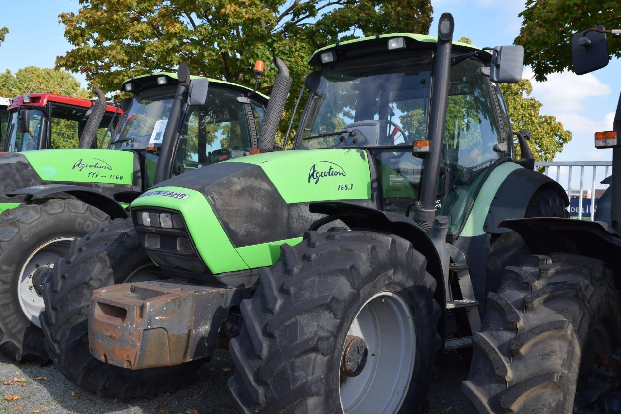 Deutz-Fahr Agrotron 165.7 - Traktor: obrázek 1 Deutz-Fahr Agrotron 165.7 - Traktor: obrázek 1