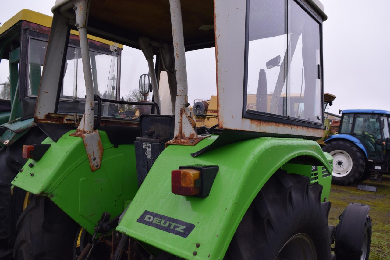 Deutz-Fahr D4506 - Traktor: obrázek 4 Deutz-Fahr D4506 - Traktor: obrázek 4