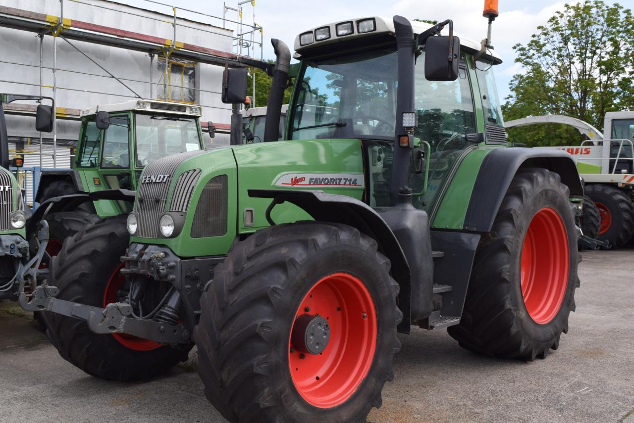 Fendt 714 Vario - Traktor: obrázek 3 Fendt 714 Vario - Traktor: obrázek 3