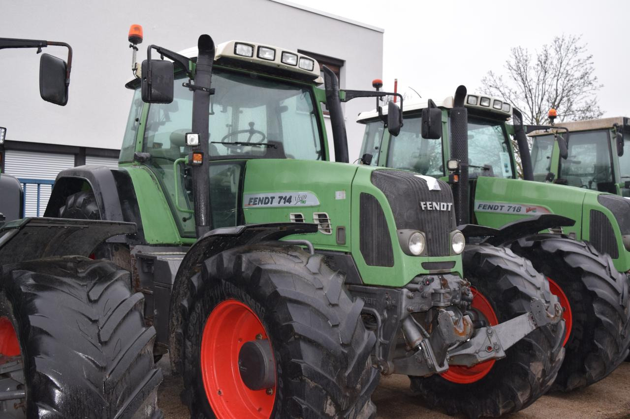 Fendt 714 Vario TMS - Traktor: obrázek 1 Fendt 714 Vario TMS - Traktor: obrázek 1