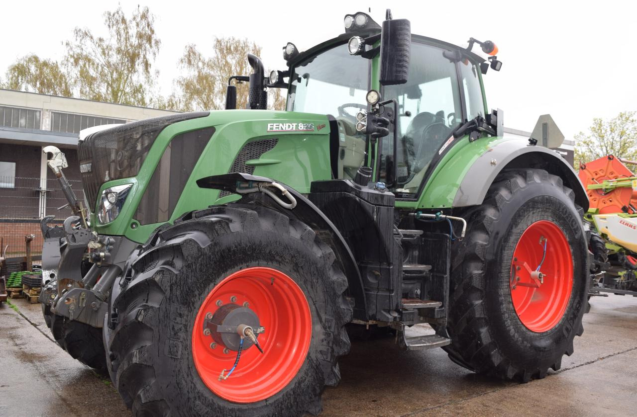 Fendt 826 Vario ProfiPlus - Traktor: obrázek 2 Fendt 826 Vario ProfiPlus - Traktor: obrázek 2