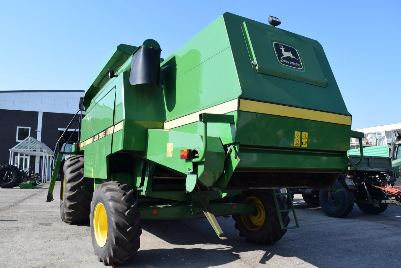 John Deere 2064 - Sklízecí mlátička: obrázek 5 John Deere 2064 - Sklízecí mlátička: obrázek 5