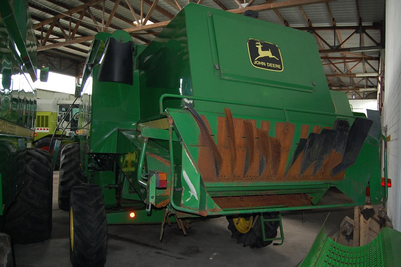 John Deere 2066 - Sklízecí mlátička: obrázek 4 John Deere 2066 - Sklízecí mlátička: obrázek 4