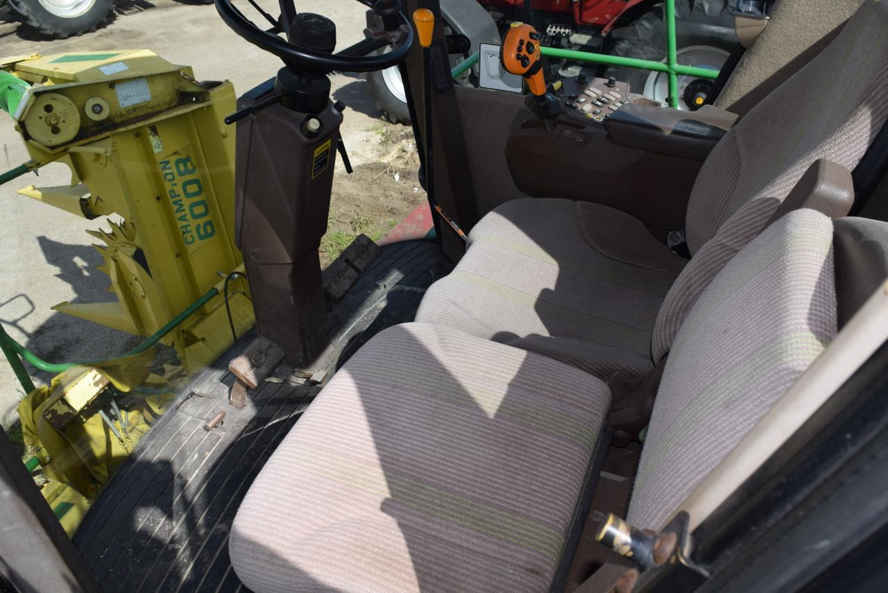 John Deere 7400 - Sklízecí řezačka: obrázek 5 John Deere 7400 - Sklízecí řezačka: obrázek 5