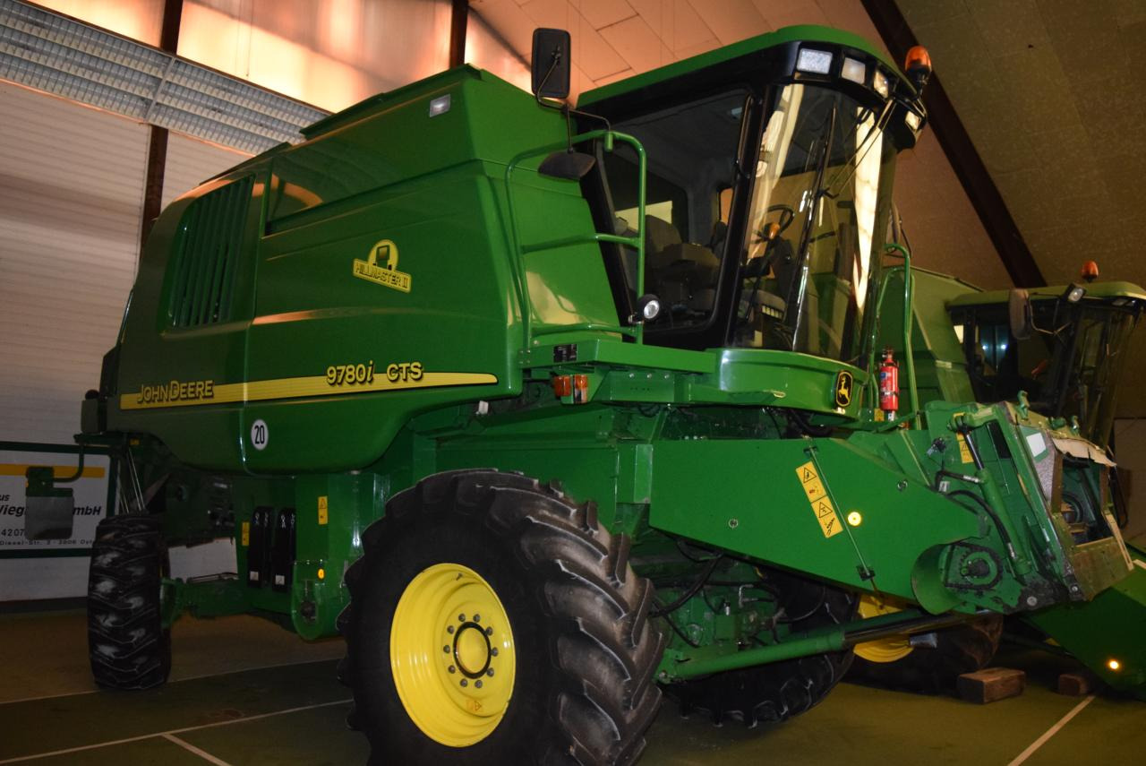 John Deere 9780 i CTS Hillmaster - Sklízecí mlátička: obrázek 3 John Deere 9780 i CTS Hillmaster - Sklízecí mlátička: obrázek 3
