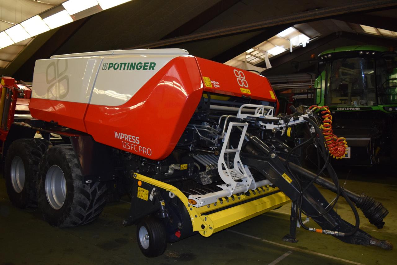 Pöttinger Impress 125 FC Pro *Press-Wickelkombinationen* - Lis na válcové balíky: obrázek 2 Pöttinger Impress 125 FC Pro *Press-Wickelkombinationen* - Lis na válcové balíky: obrázek 2