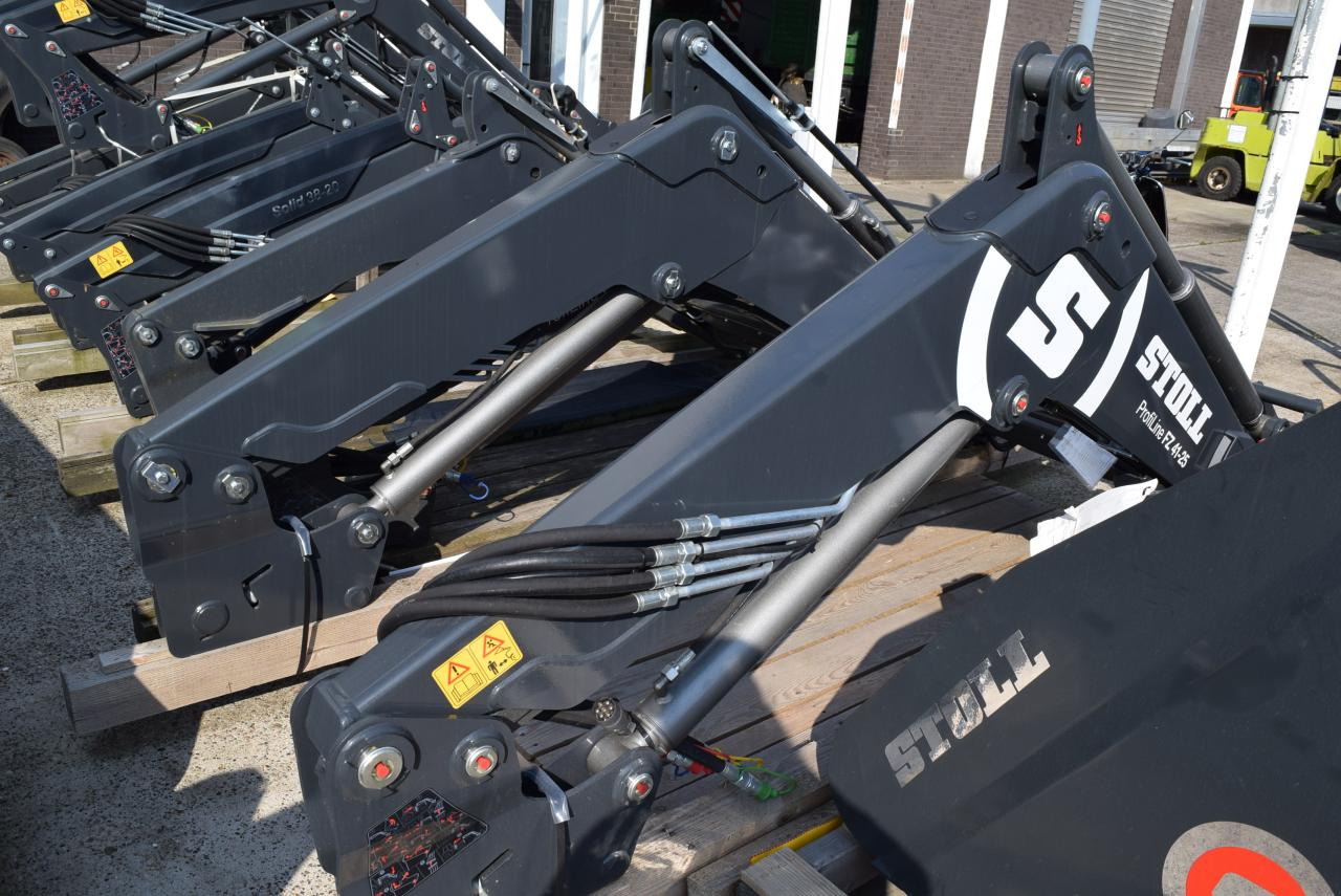 Stoll FZ 41-25 ProfiLine - Čelní nakladač pro traktor: obrázek 1 Stoll FZ 41-25 ProfiLine - Čelní nakladač pro traktor: obrázek 1