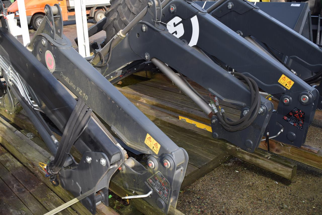 Stoll ProfiLine FZ 10 - Čelní nakladač pro traktor: obrázek 1 Stoll ProfiLine FZ 10 - Čelní nakladač pro traktor: obrázek 1