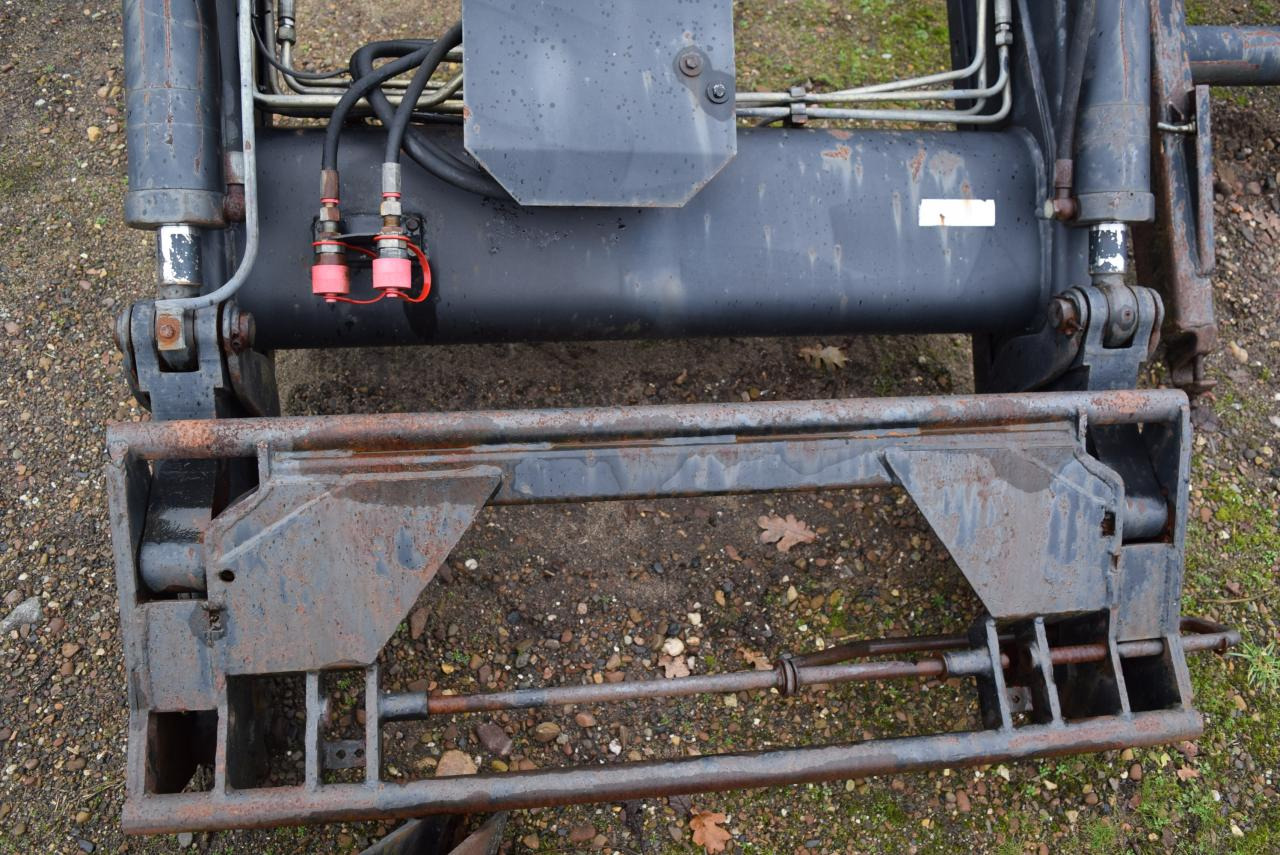 Stoll Robust F71 - Čelní nakladač pro traktor: obrázek 2 Stoll Robust F71 - Čelní nakladač pro traktor: obrázek 2